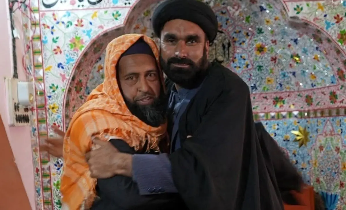 (ویدئو) اینجا شیعه و سنی در کنار هم خوشحالند