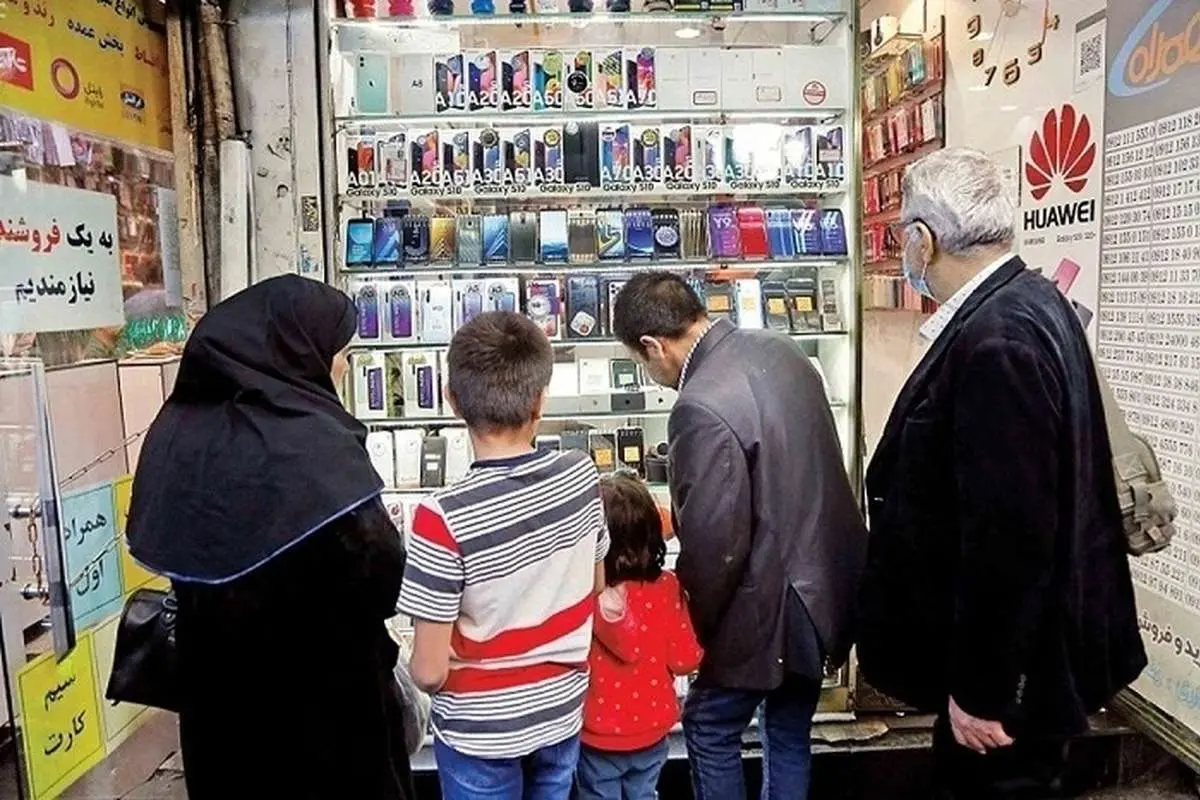 قیمت گوشی سامسونگ، شیائومی و آیفون امروز شنبه ۹ فروردین/ میانرده جدید سامسونگ چند؟