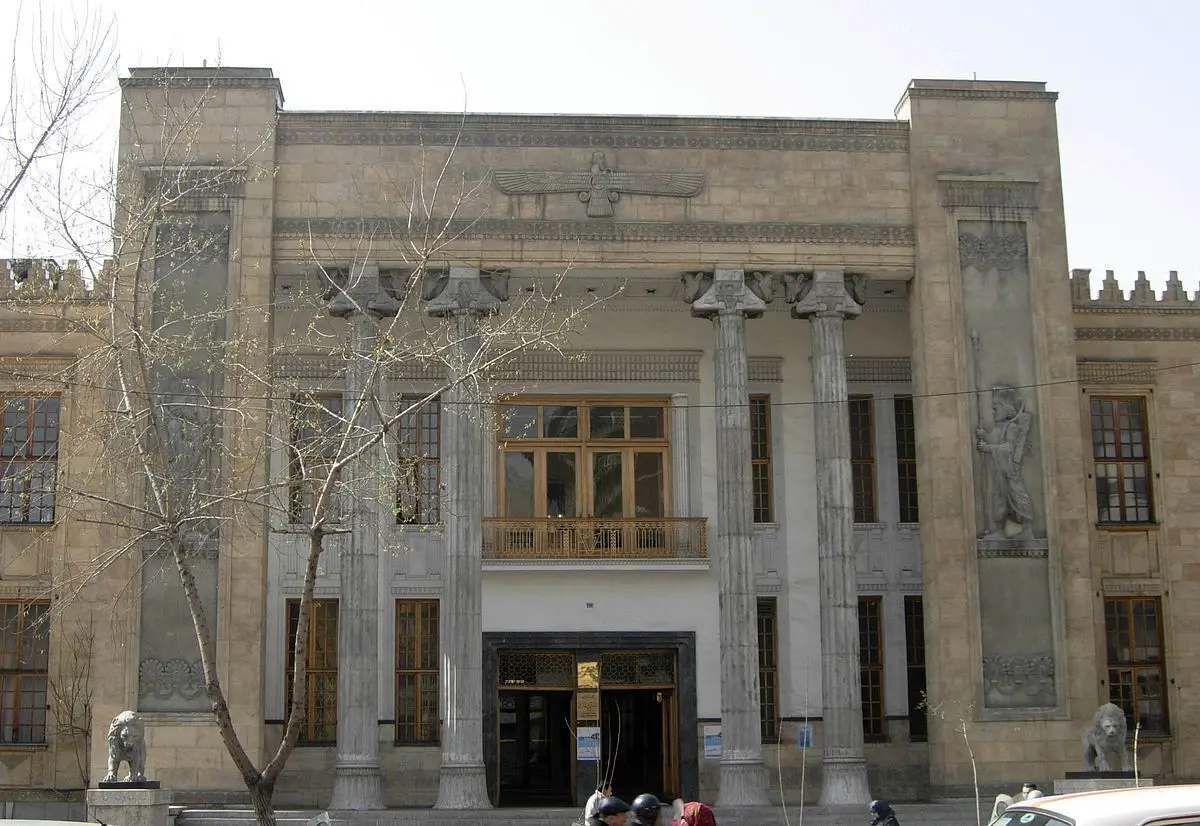 (ویدئو) معماری هخامنشی در اولین بانک ملی