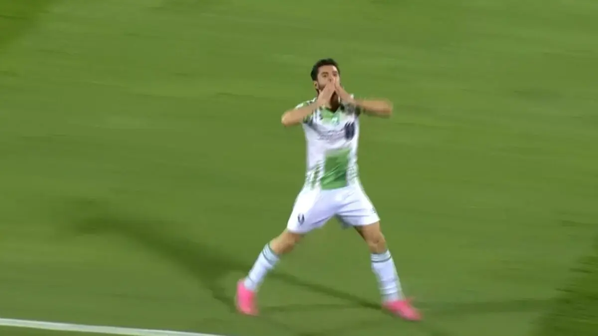 (ویدیو) گل اول خیبر به استقلال توسط امامعلی در دقیقه ۶