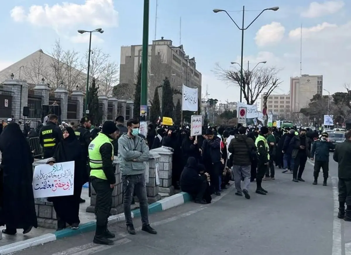 (ویدئو) توضیحات پلیس درباره پایان تجمع مقابل مجلس