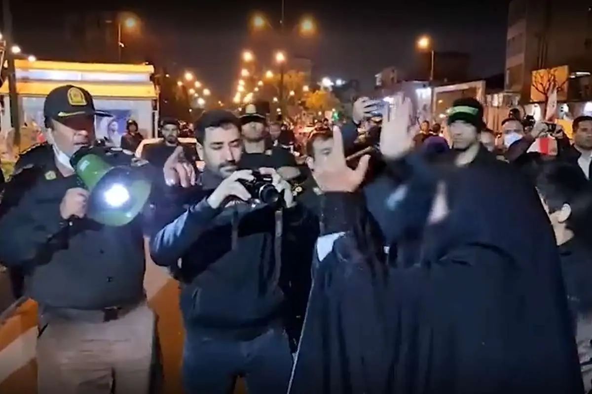 ماجرای آغاز و پایان تحصن جنجالی