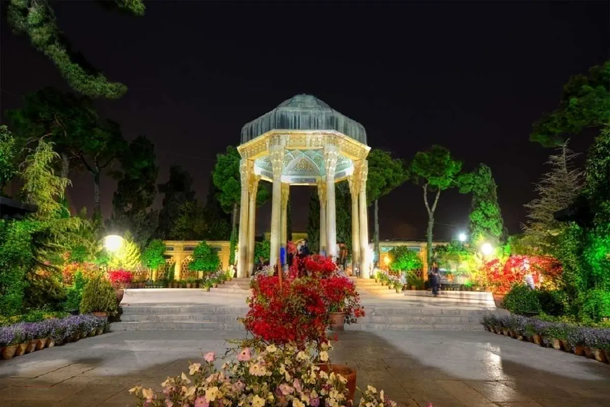 حافظیه و تختجمشید؛ پرمخاطبترین اماکن تاریخی ایران