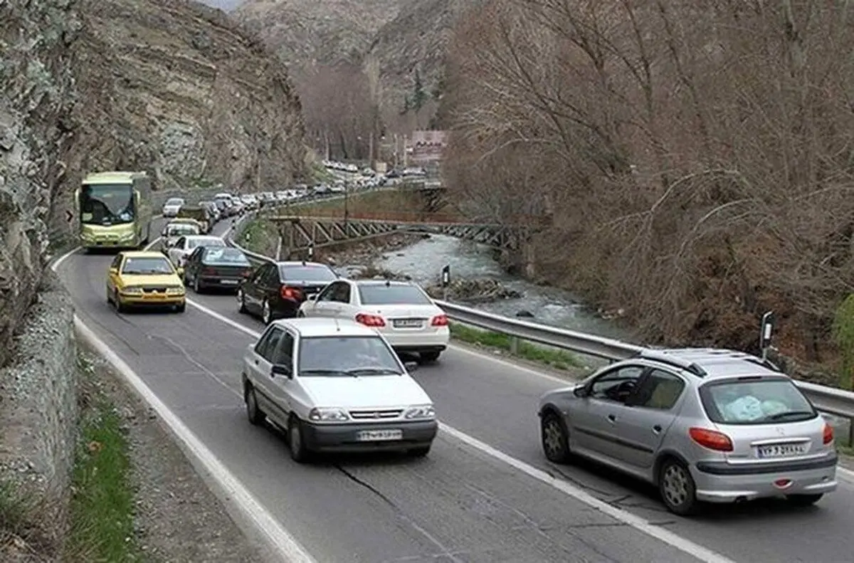 تردد در آزادراه تهران-شمال و جاده چالوس ممنوع شد