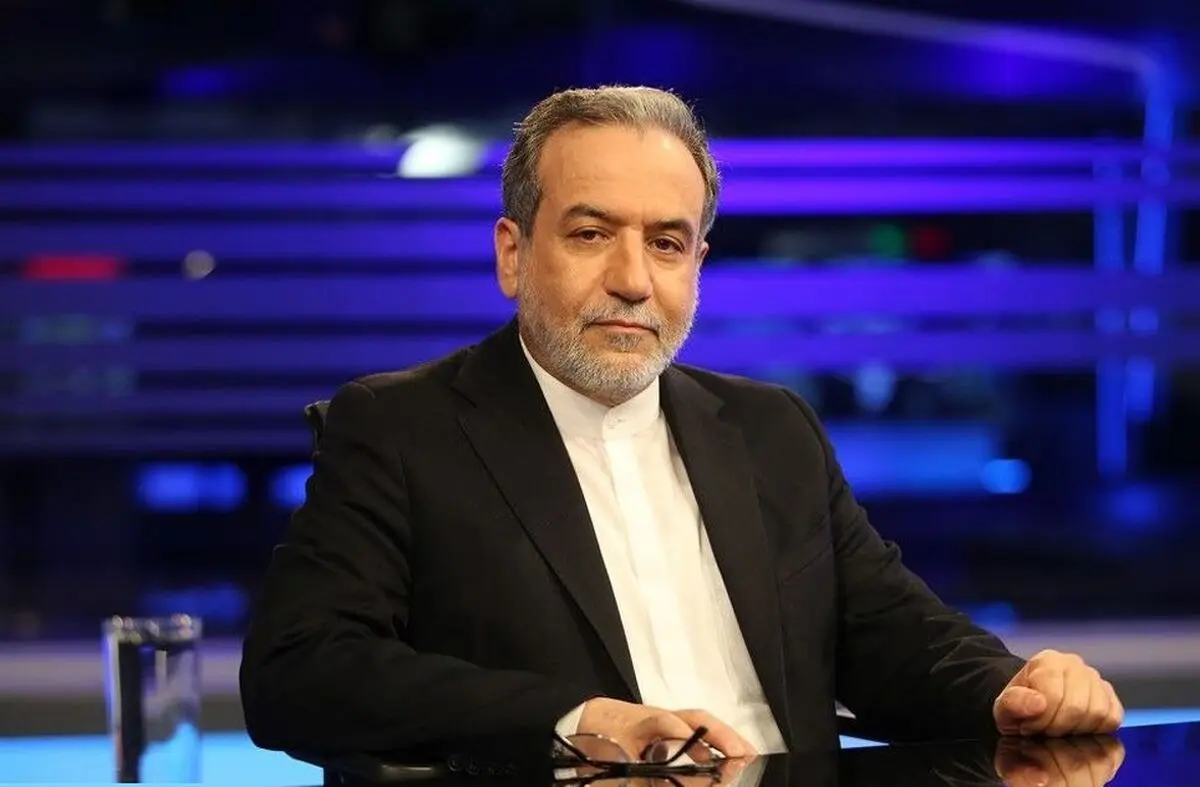 گفتگوی تلفنی وزرای خارجه ایران و مصر