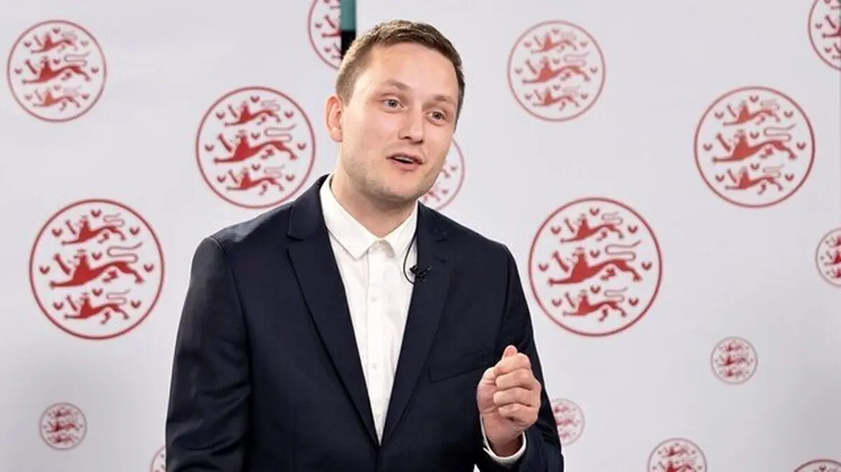 نخست وزیر گرینلند: دست ترامپ هرگز به گرینلند نخواهد رسید