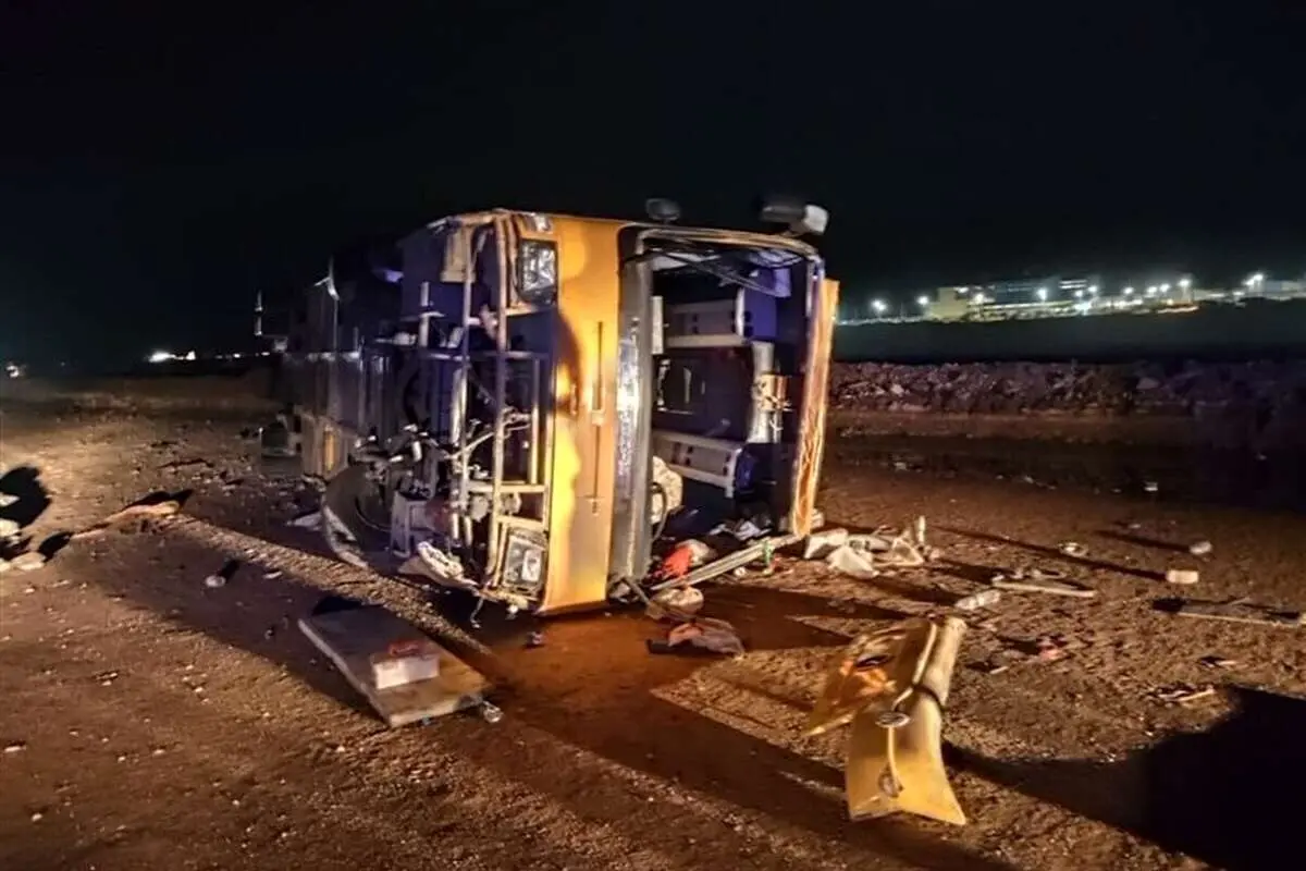 با متخلفان حادثه واژگونی اتوبوس در کرمان برخورد میشود