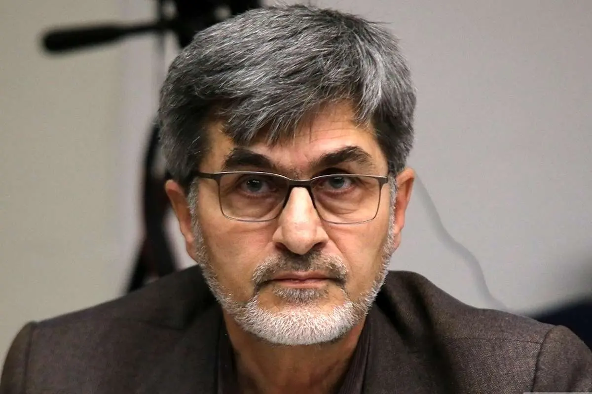 مهدی کوچکزاده: استعفا ندادهام؛ منتسب به جبهه پایداری هم نیستم
