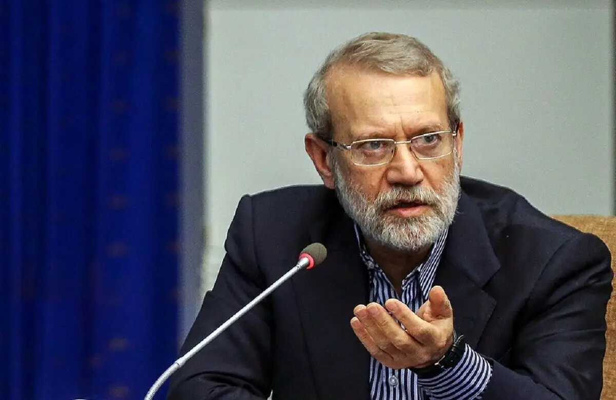 لاریجانی: در اثر فشار آمریکا ایران مجبور می‌شود به سمت رفتن سلاح هسته‌ای برود