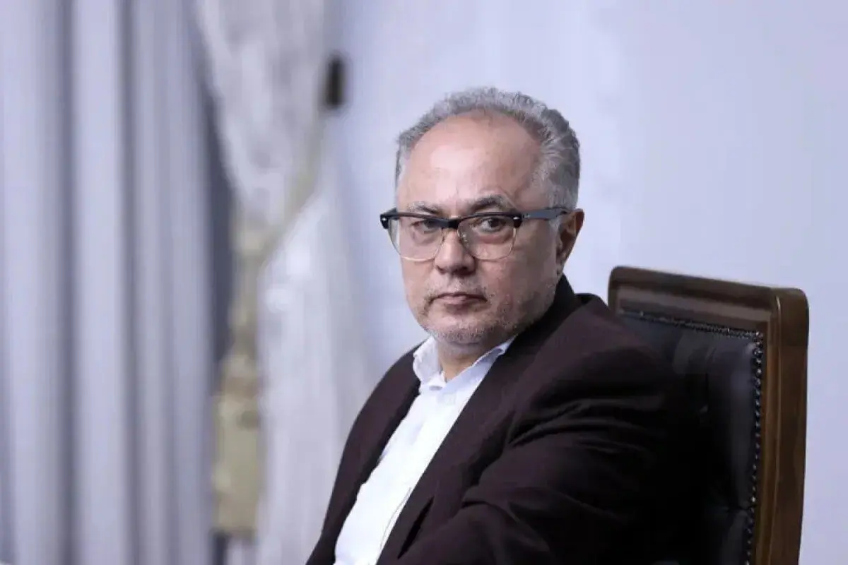 تصاویر؛ شهرام دبیری و پنگوئن‌های قطب جنوب