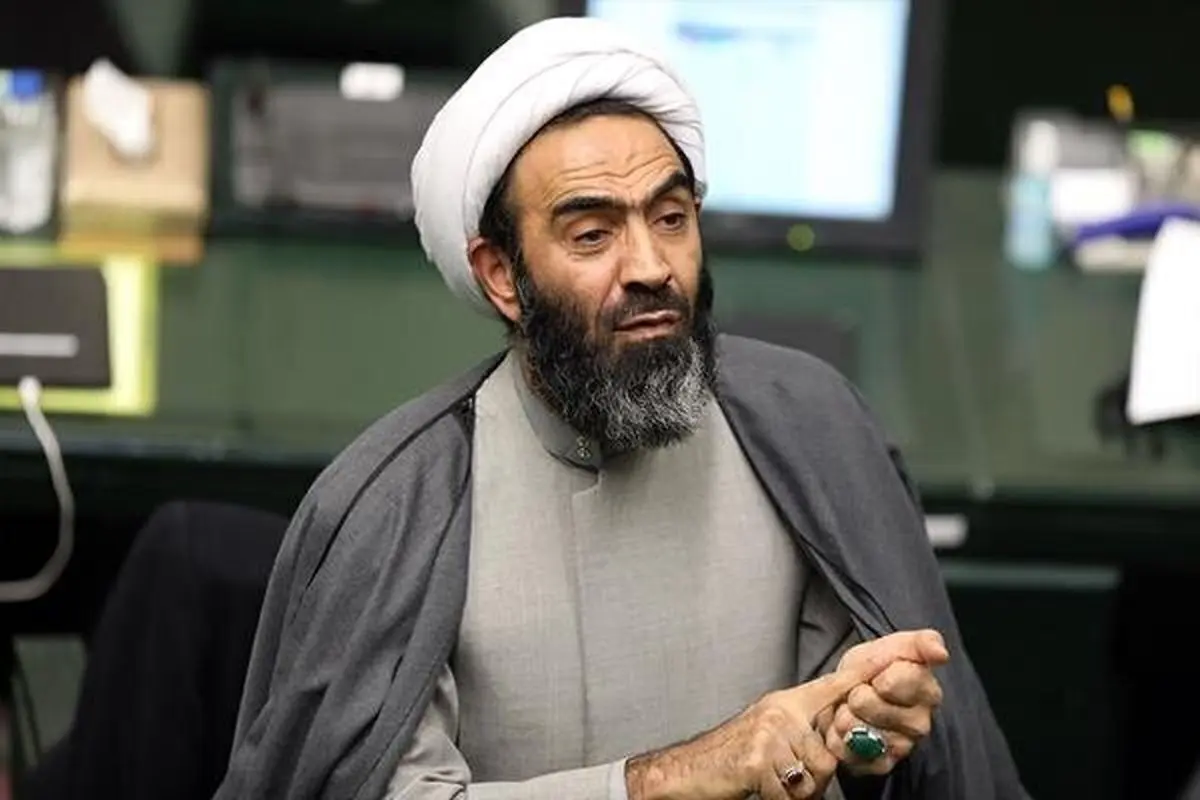 استناد نماینده اصفهان به طومار ۴۰۰ ساله شیخ بهایی برای دفاع از حقابه این شهر