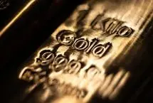 طلای جهانی همچنان در مسیر سقوط