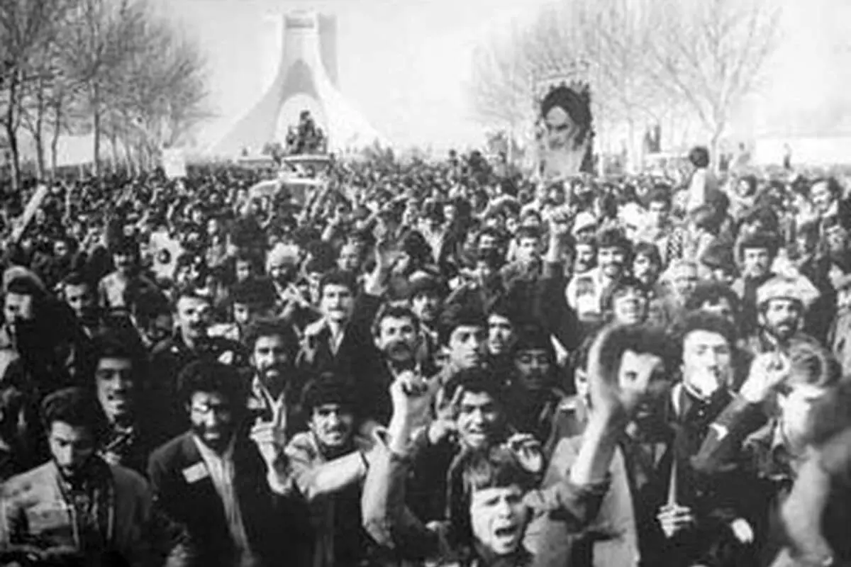 اصلاحات ارضی چگونه منجر به انقلاب شد؟