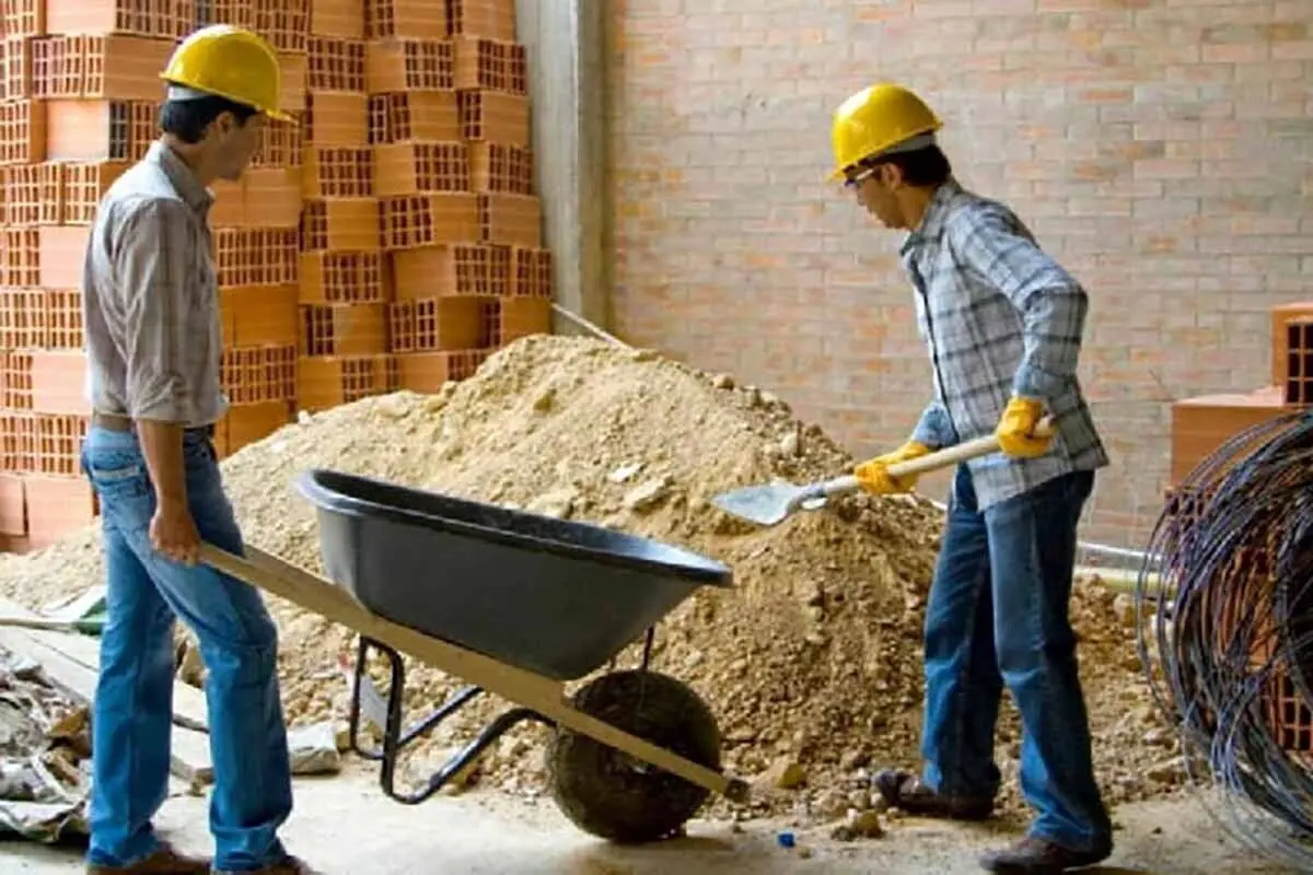 بی‌تفاوتی مجلس نسبت به بیمه کارگران ساختمانی؛ سهمیه بیمه چه شد؟