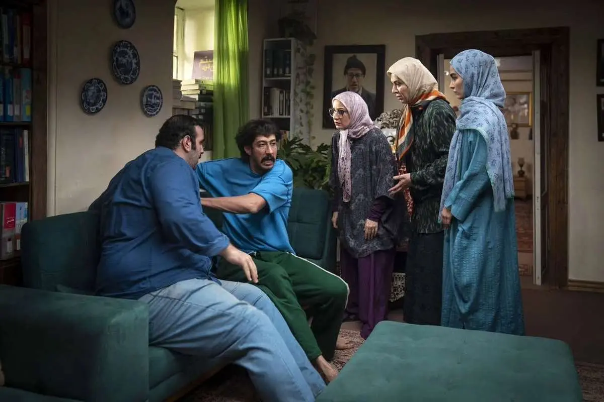 ببینید؛ حمله بهتاش به رحمت و انتقال ویروس خطرناک؛ ماجرای شهاب سنگ لو رفت