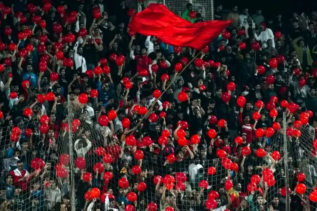 غافلگیری هواداران پرسپولیس توسط باشگاه نساجی
