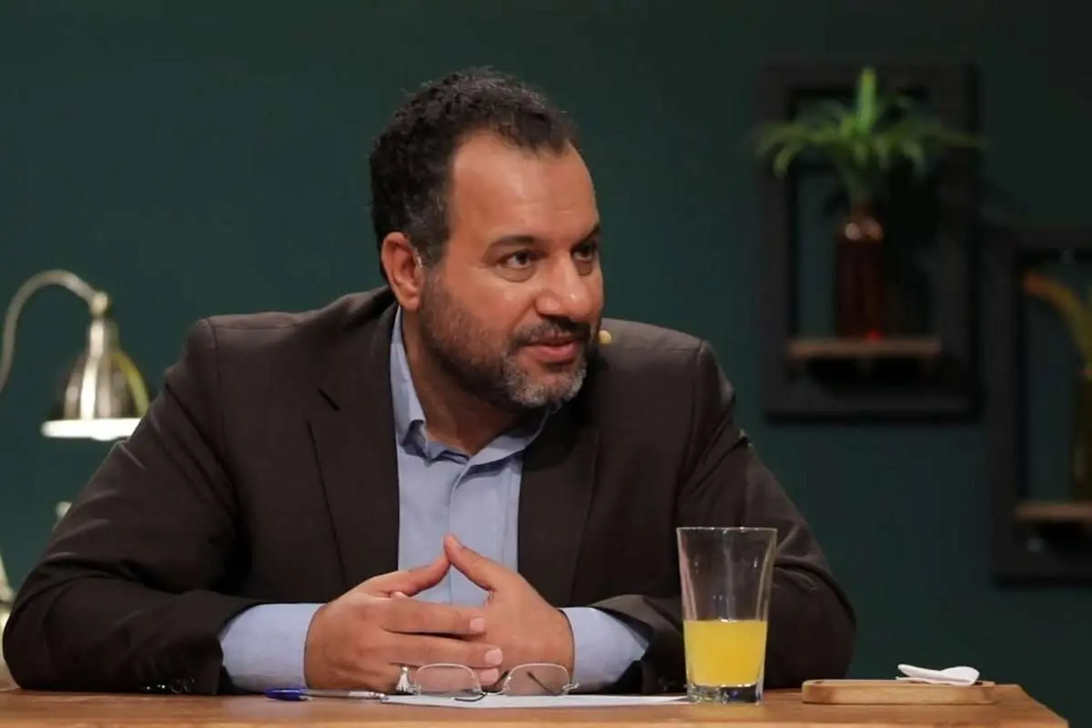 ببینید؛ ادعای بانکی‌پور: پزشکیان پیش آقا رفت و گفت اگر قانون حجاب ابلاغ شود من استعفا می‌دهم