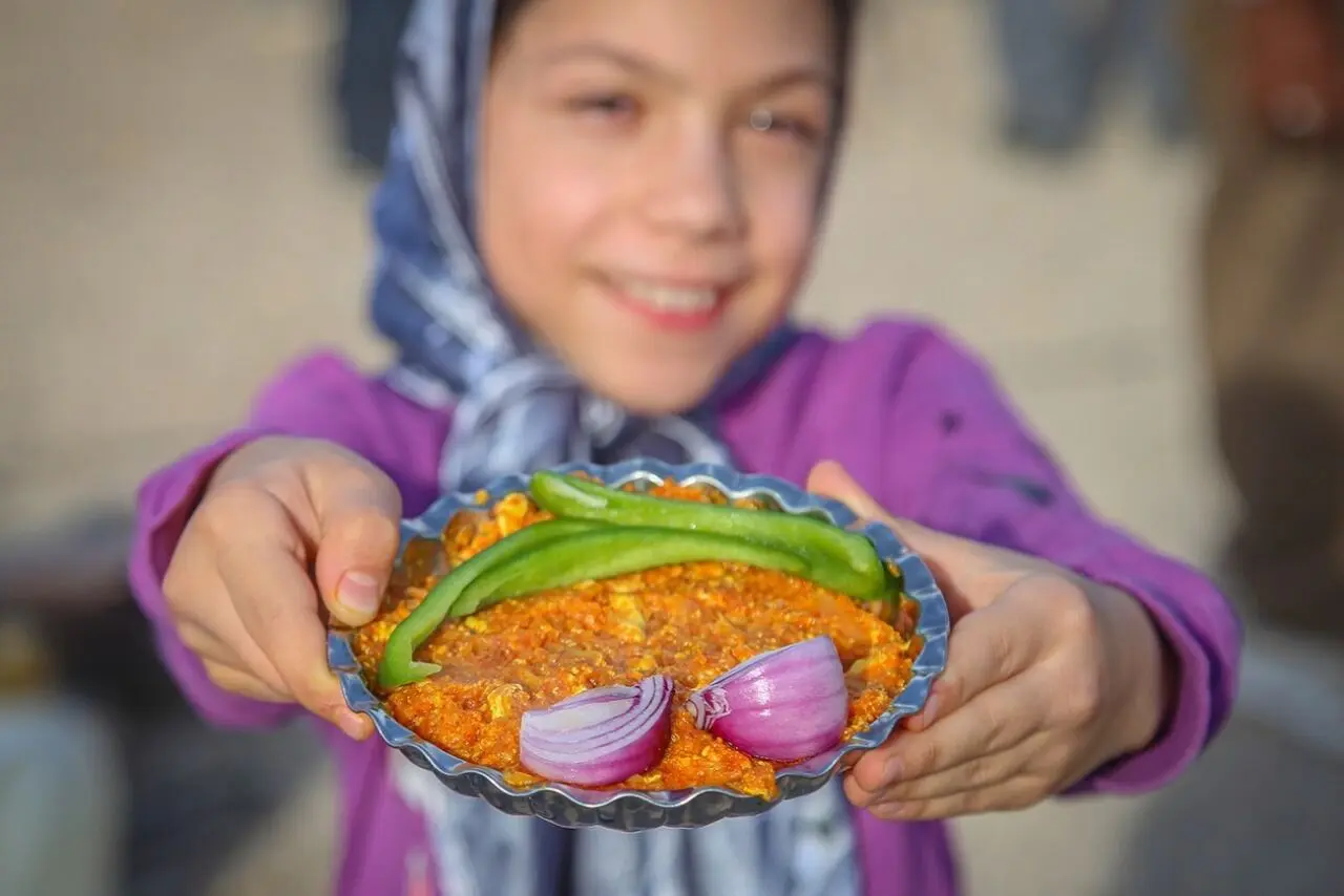 تصاویر؛ جشنواره املت و چای آتیشی