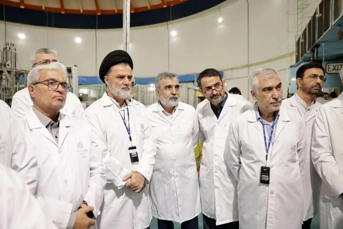 تصاویر؛ بازدید اعضای کمیسیون امنیت ملی مجلس از راکتور تحقیقاتی تهران

