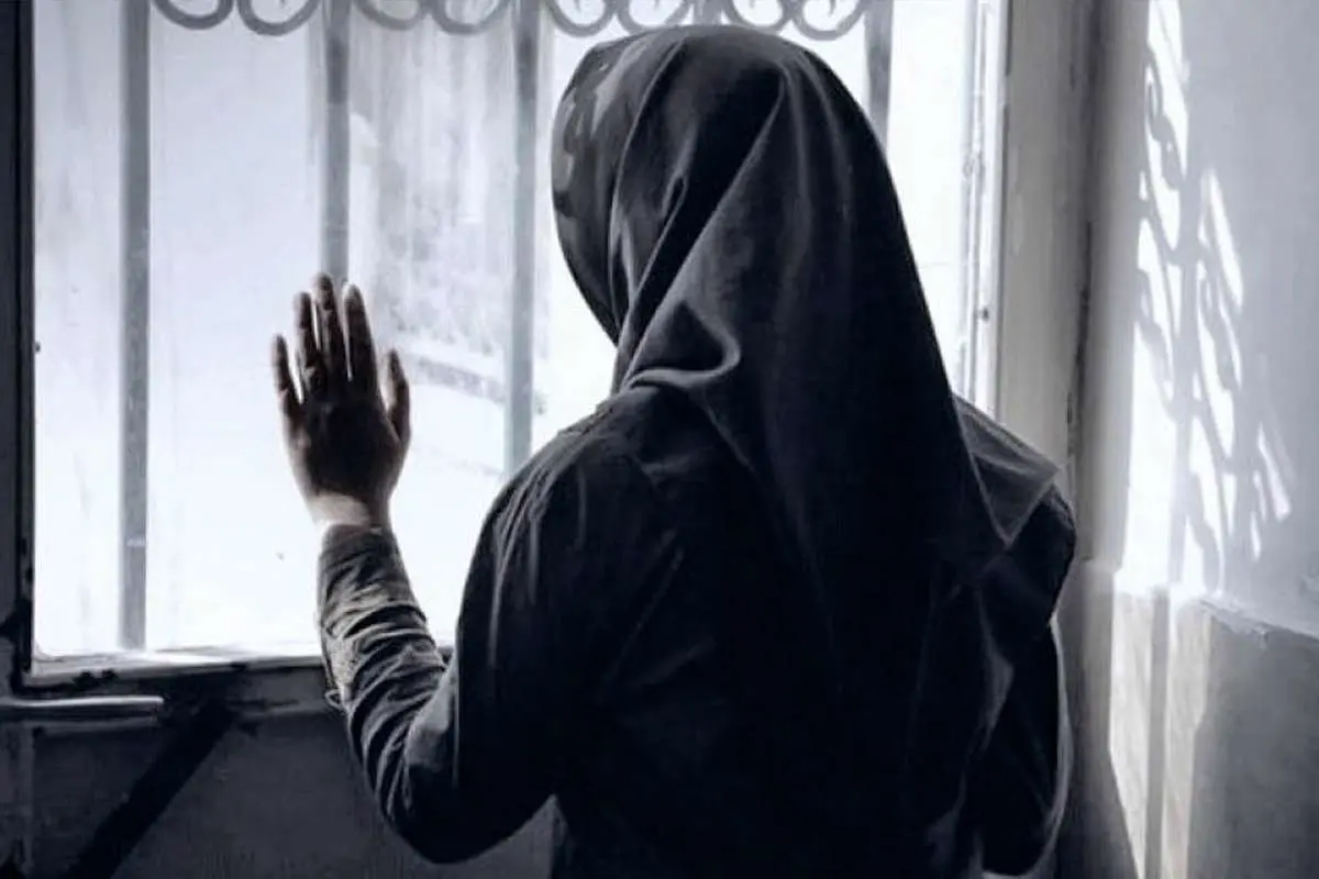 زن شوهرمرده و عشق تازه در پارک؛ فقط یک عکس از او دارم!