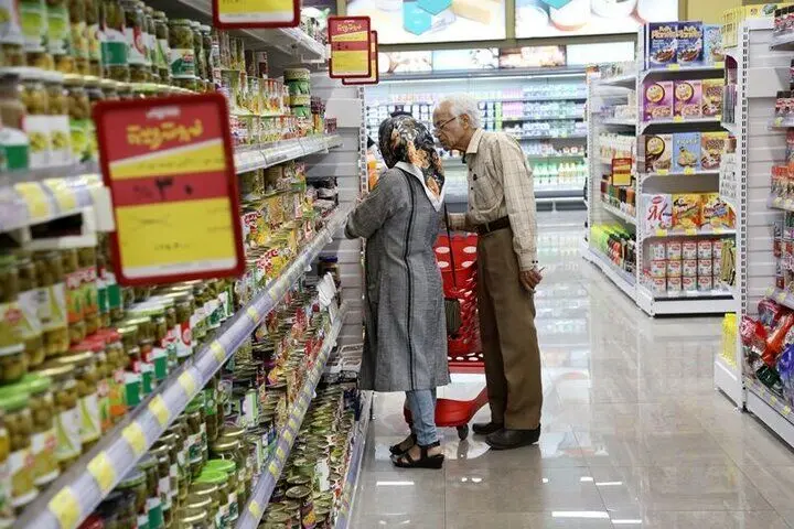 خانوارها در خرداد چقدر برای حداقل معیشت خرج کردند؟
