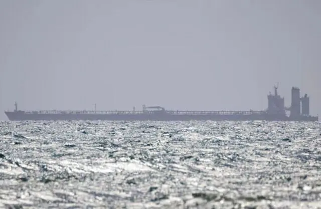 انفجار در نفتکش انگلیسی نزدیک کویت