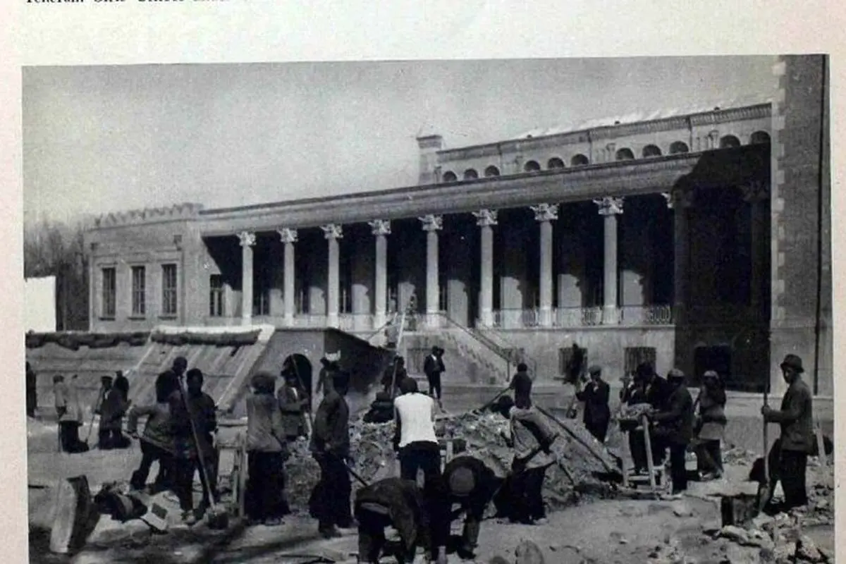  ایرانِ یک قرن پیش: از چوب بری تبریز تا پیر بازار انزلی!