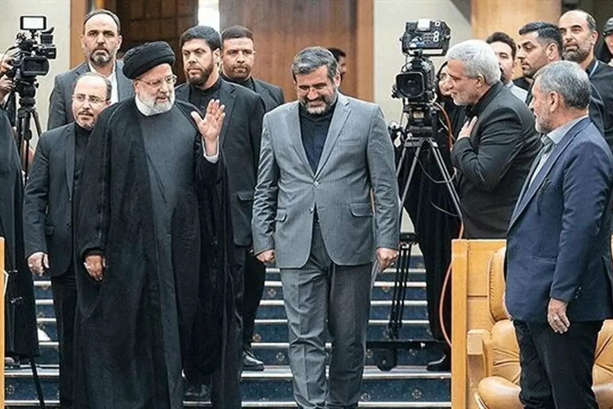 وزیر فرهنگ: شرایط خبرنگاران مطلوب نیست