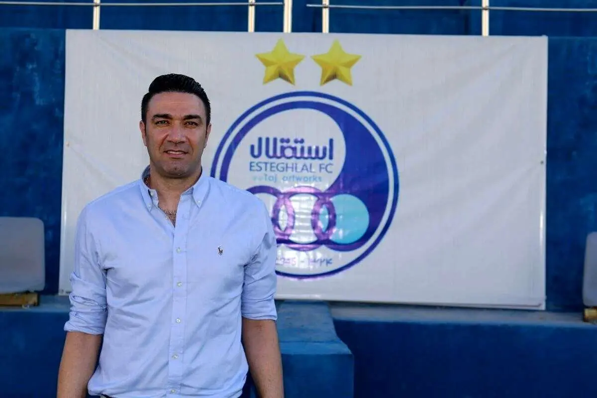 نکونام در فرودگاه سرمربی استقلال شد!