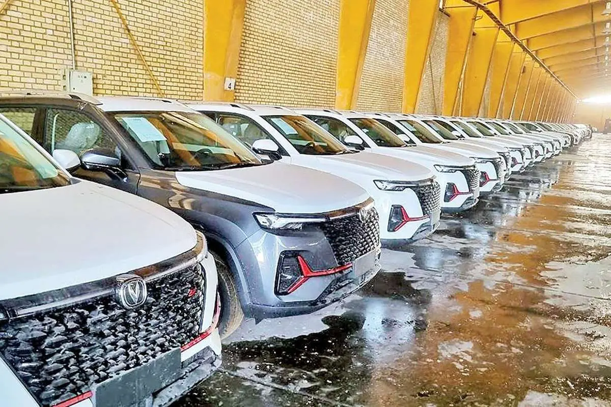 «خودی»ها پشت فرمان واردات؟