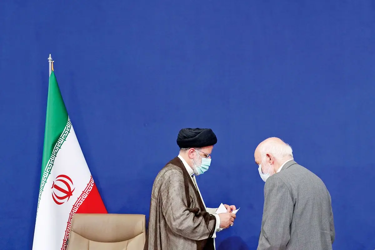 نگرانی کیهان از فاش شدن ناکارآمدی حاکمیت یکدست