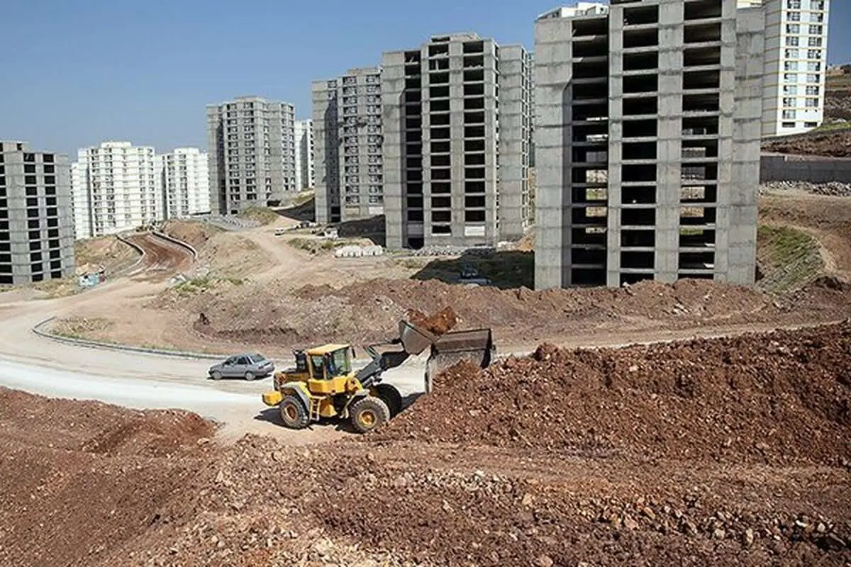 اگر از تهران بروید، زمین میگیرید