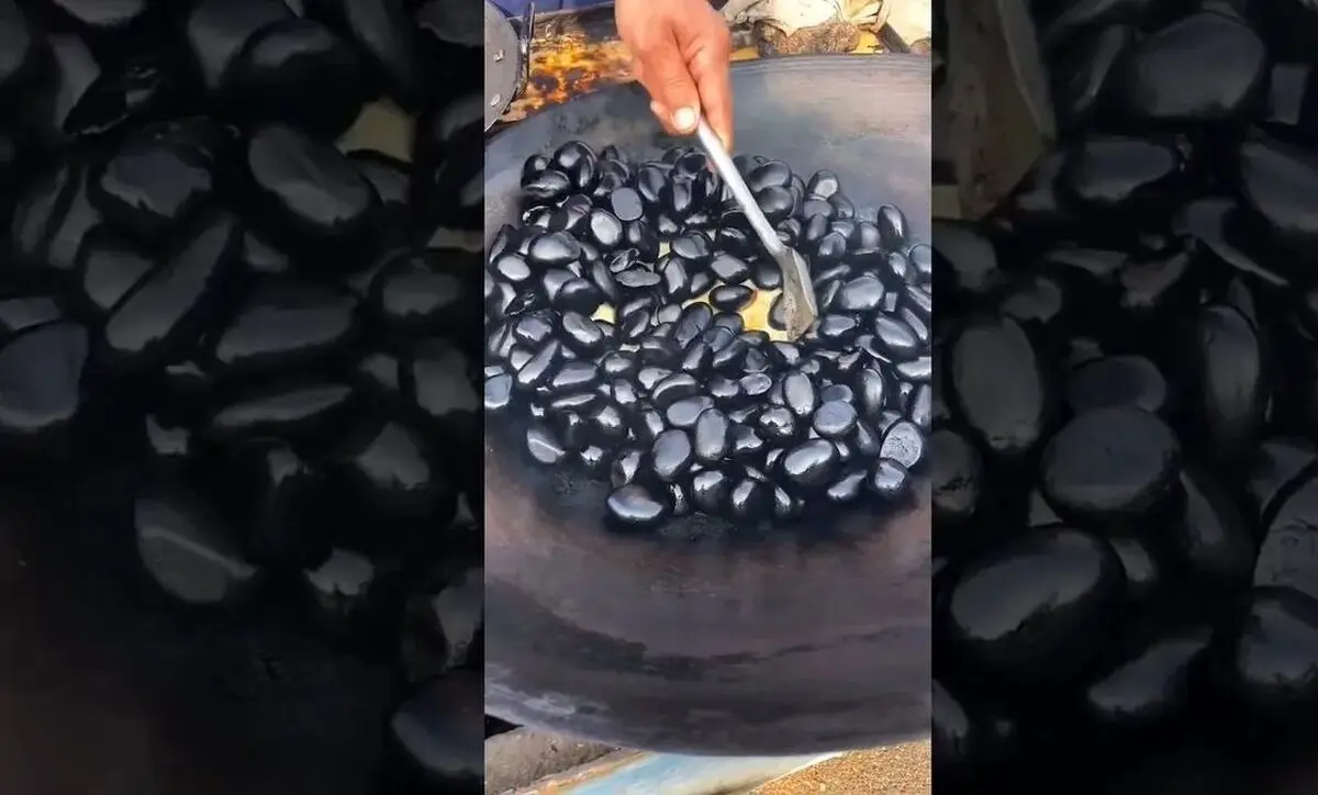 (ویدئو) ببینید چینی‌ها به چه شکلی نان سنگک می‌پزند!