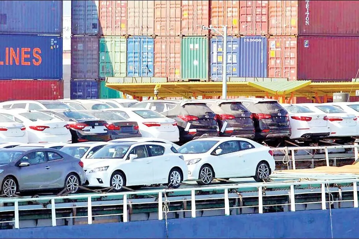واردات خودرو پشت چراغقرمز ارز