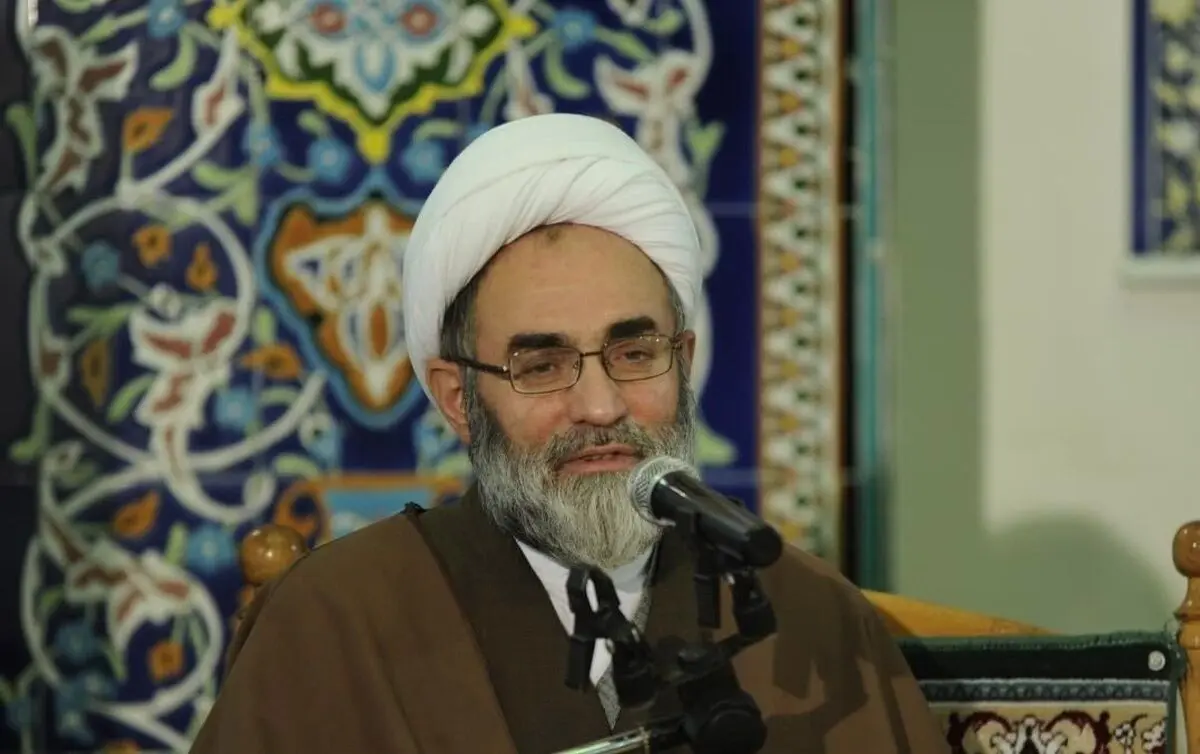امام جمعه رشت: هیچ کس از کشف حجاب راضی نیست/«بزن بهادر» جایی ندارد؛ تذکر اثرگذار است