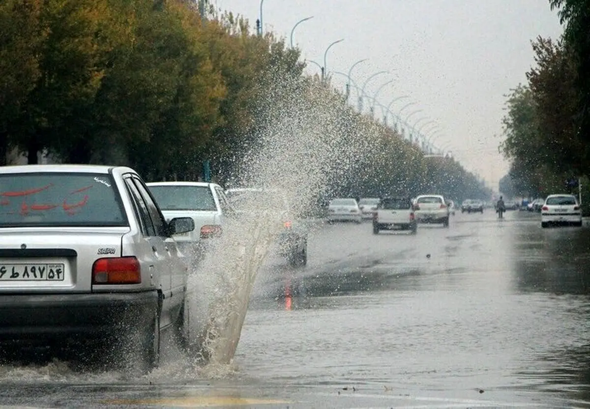 رگبار باران و احتمال آبگرفتگی معابر در ۳ استان