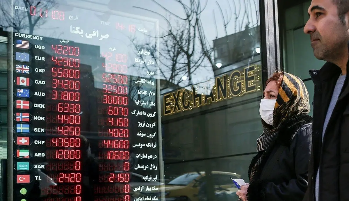 ریسک خرید دلار بالا رفت