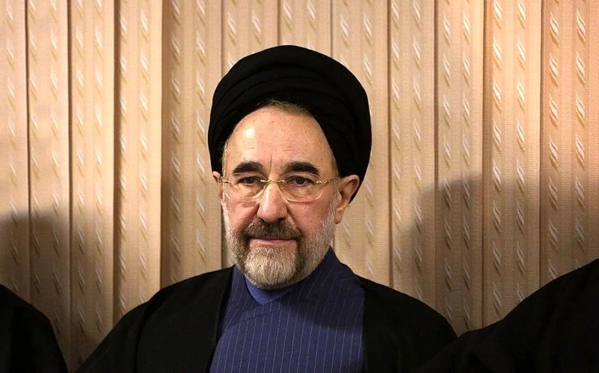 کیهان: سخنان اخیر خاتمی در باره مشارکت در انتخابات صادقانه نیست