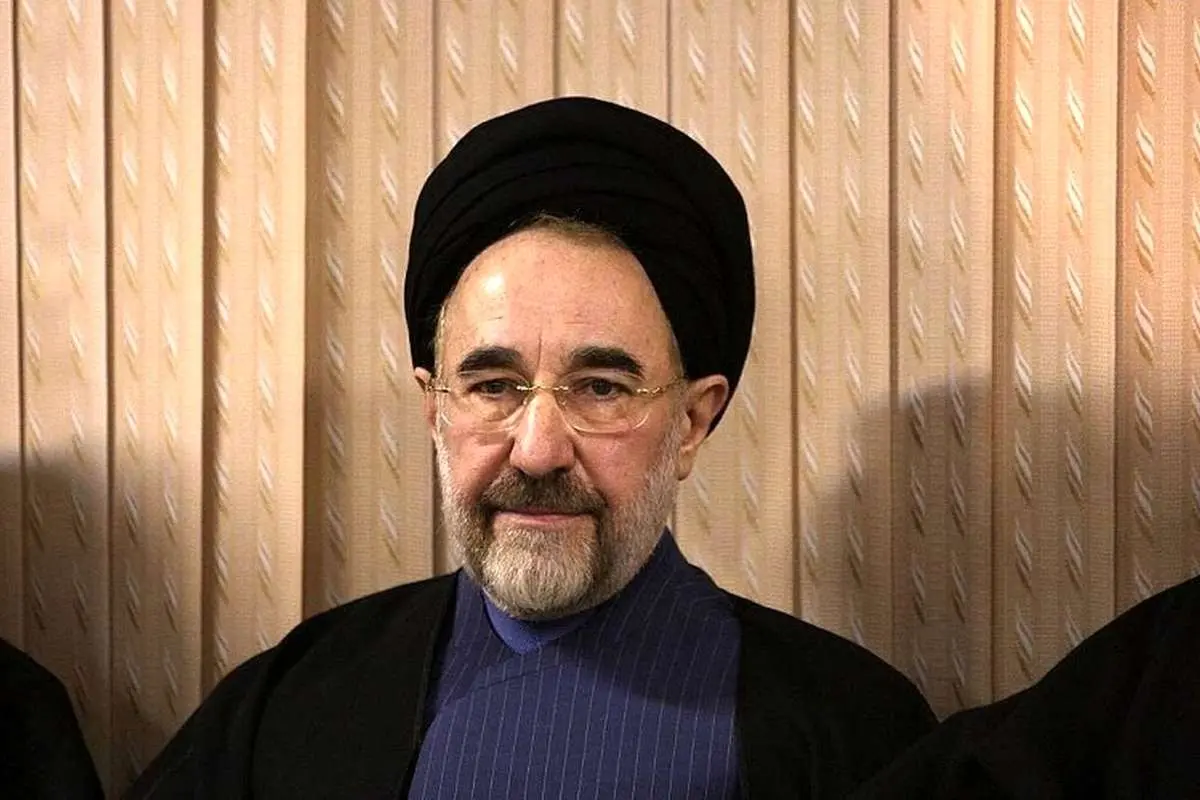 کیهان: سخنان اخیر خاتمی در باره مشارکت در انتخابات صادقانه نیست