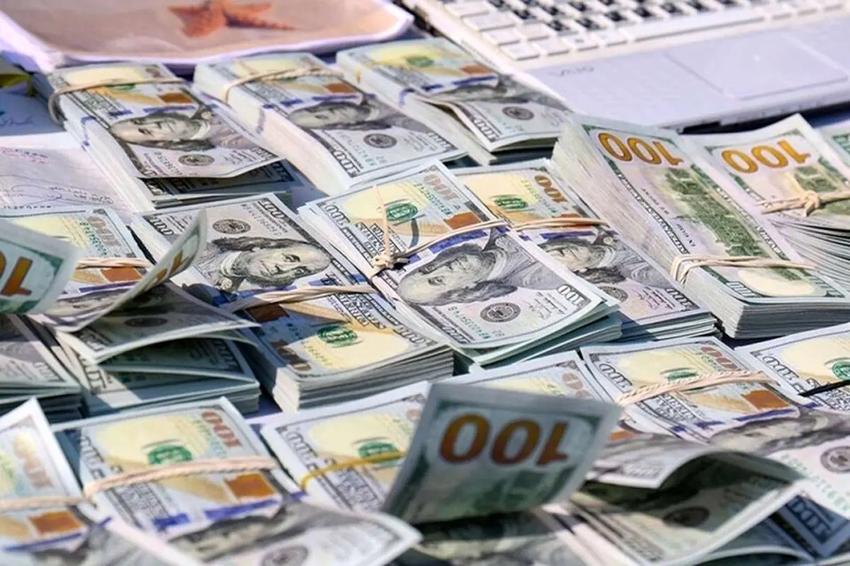 روسها دلار را کنار میگذارند