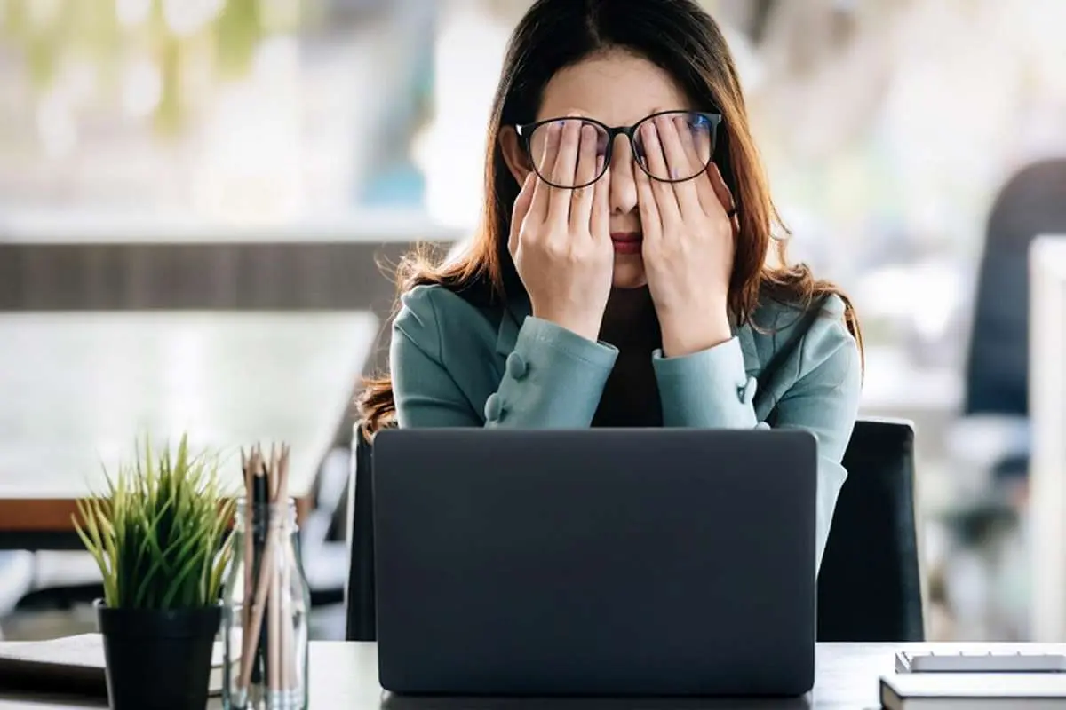 چرا صبح‌ها با سردرد از خواب بیدار می‌شویم؟