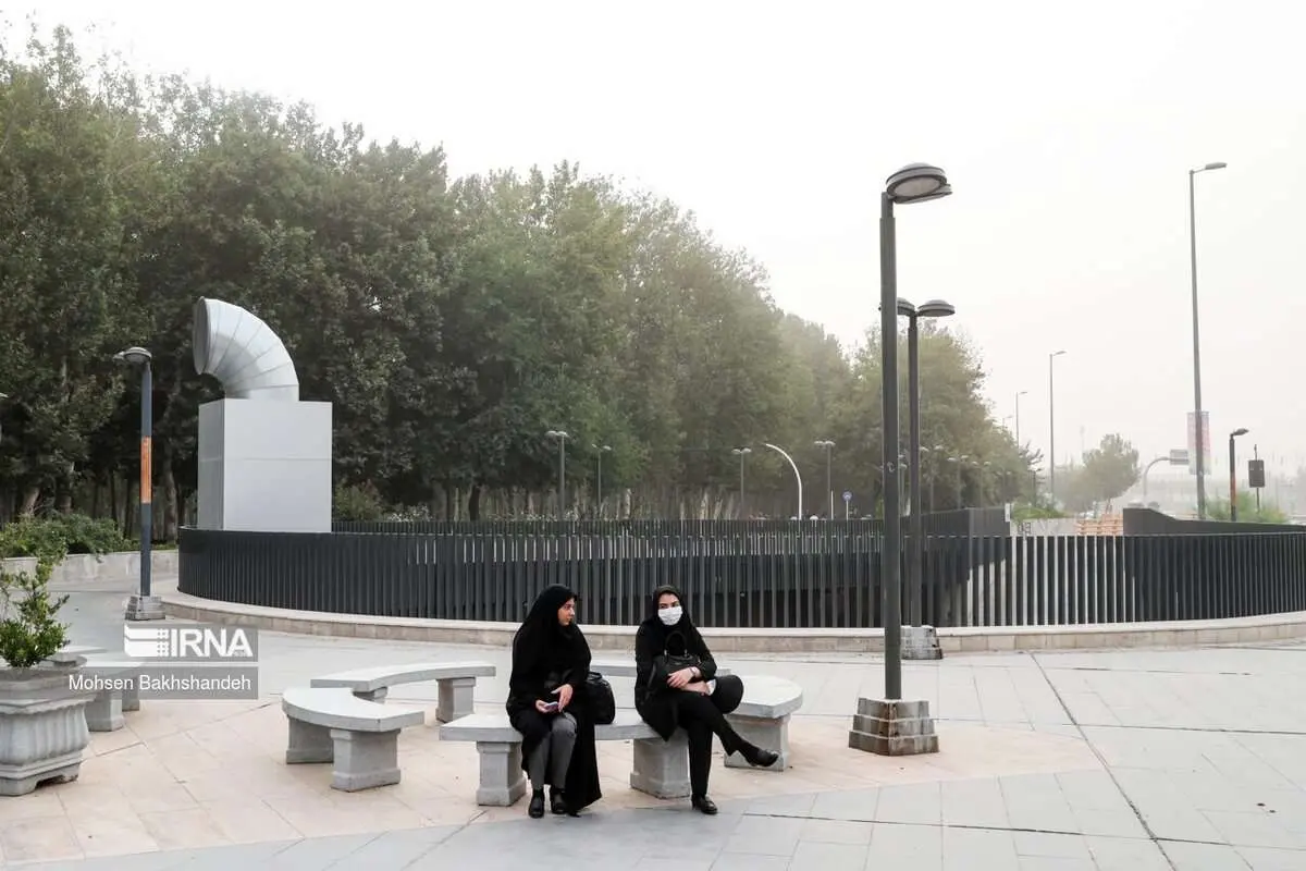 (تصاویر) گرد و غبار شدید در مشهد