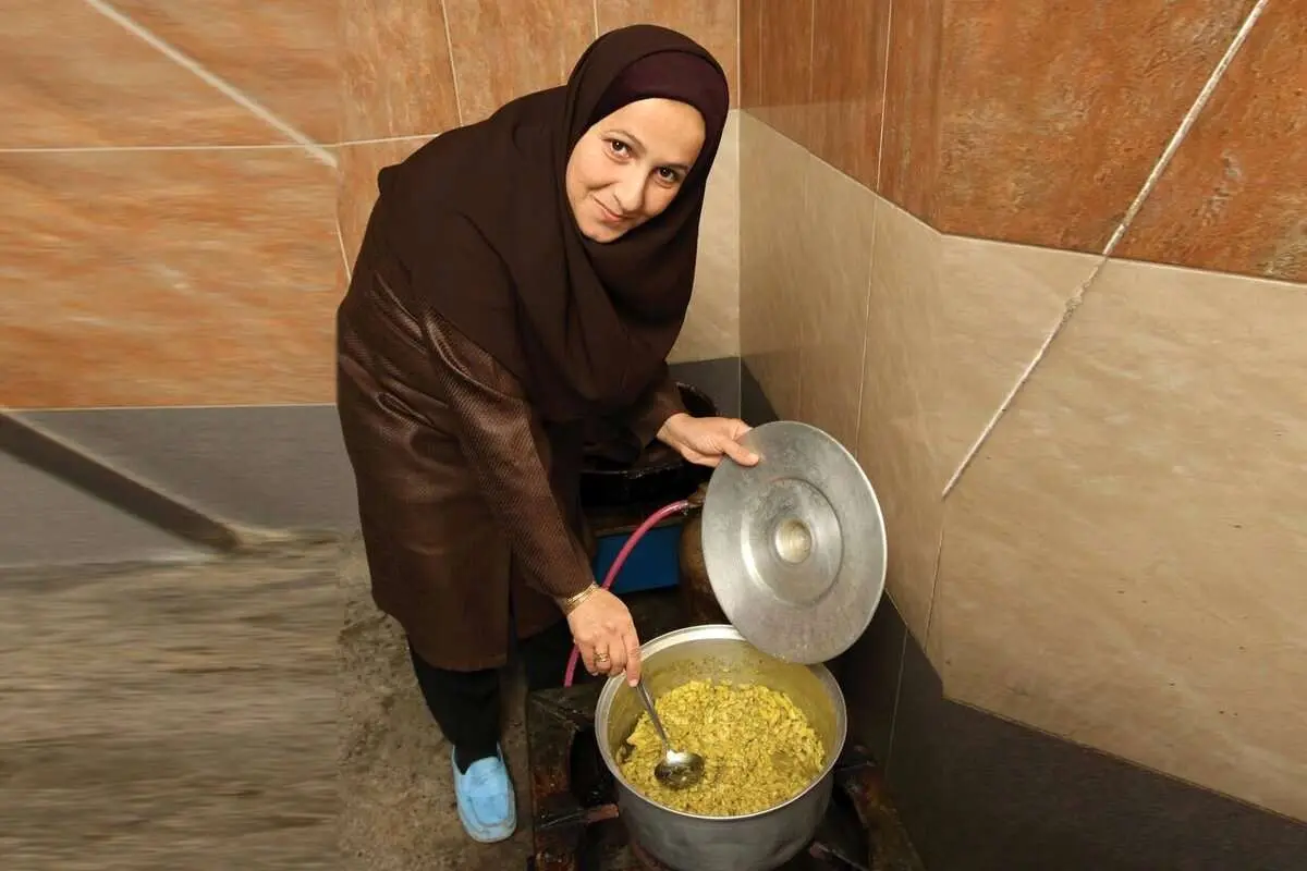 خاورخانم، آشپزی که رستورانش، جاذبه گردشگری شد