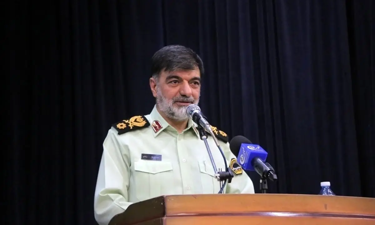رادان: فرد حمله کننده به مامور ما باید با اسلحه‌اش به زمین بیفتد
