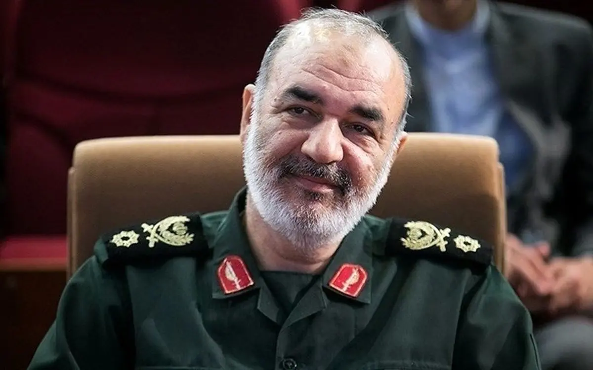 سلامی: هیچکس حق ندارد به دنیای خصوصی افراد وارد شود