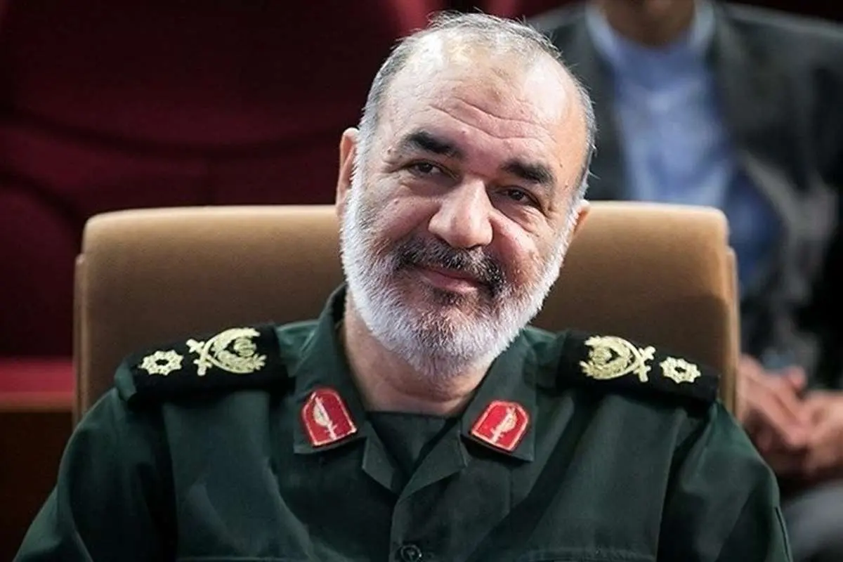 سلامی: هیچکس حق ندارد به دنیای خصوصی افراد وارد شود