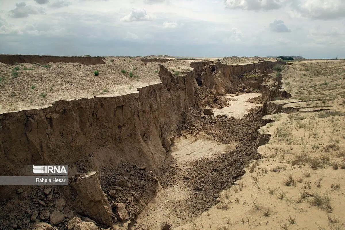 (تصاویر) بیابان در کمین گلستان سبز