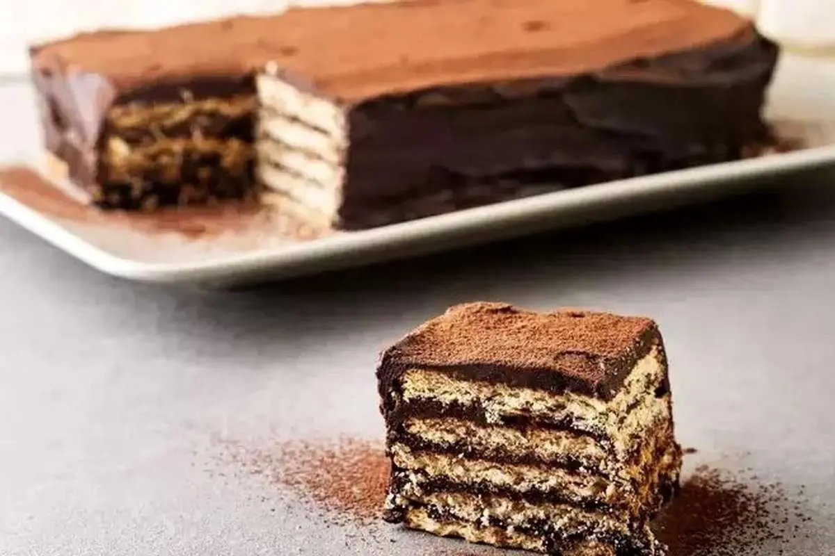 طرز تهیه کیک یخچالی شکلاتی بصورت مرحله به مرحله