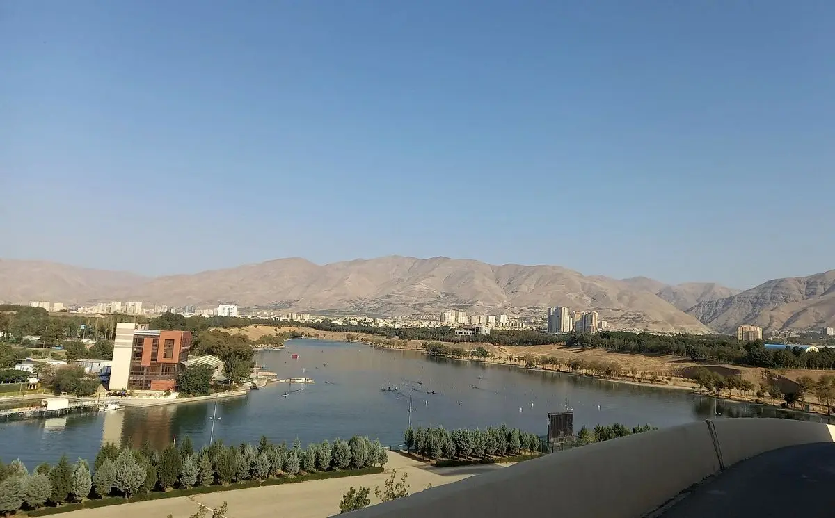 چیتگر جایگزین آزادی؟