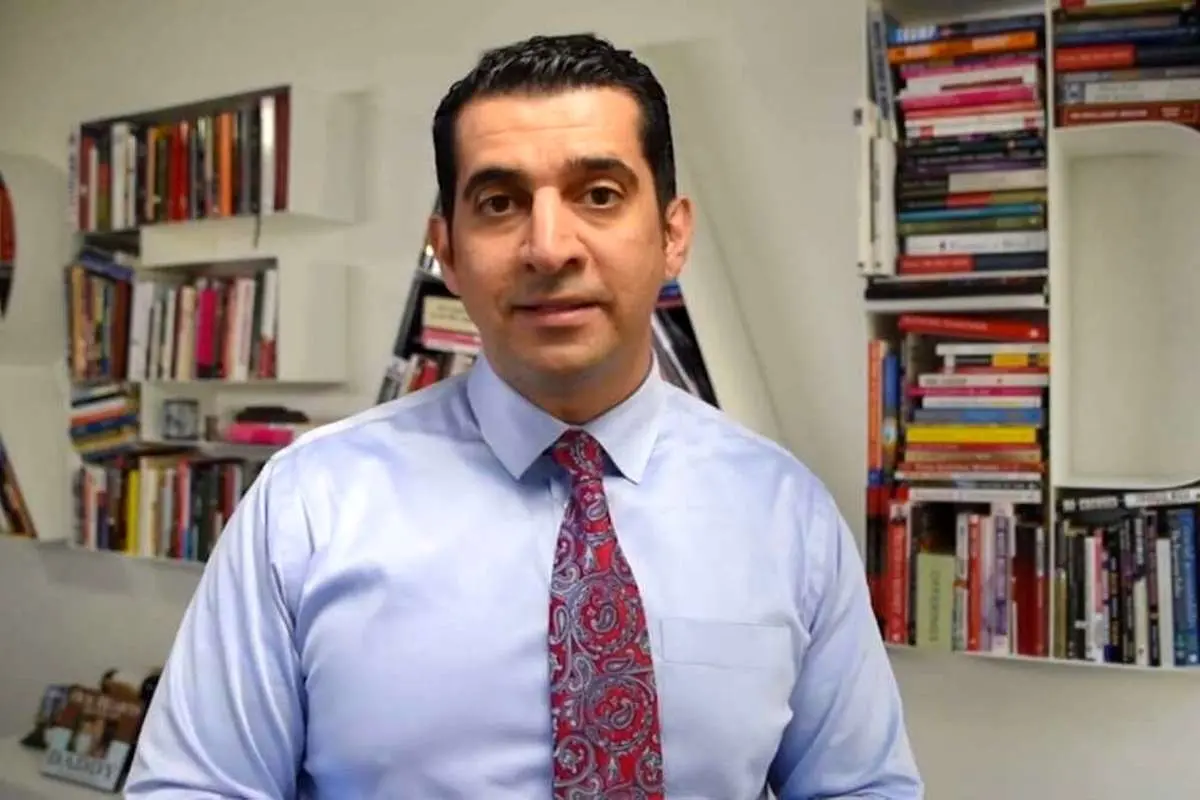 کارآفرین ایرانی‌الاصل از چرایی خرید تیم‌های ورزشی توسط میلیاردر‌ها می‌گوید